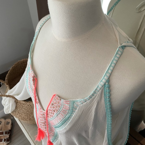 California Moonlight Top...NWT - Picture 3 of 7